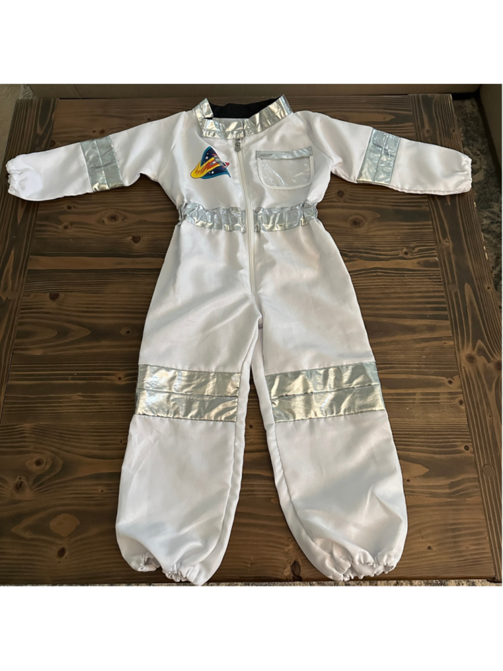 Melissa & Doug Astronaut Costume Jumpsuit Ages 3-6 White Silver Space Suit